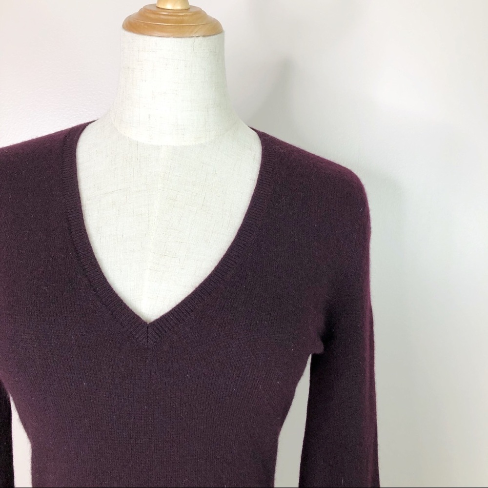 Vince l Pullover Sweater V-Neck 100% Cashmere S - Picture 5 of 8